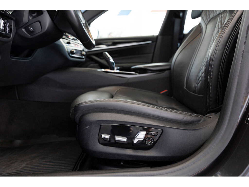 2019 BMW 540i xDrive, Vancouver, Cash