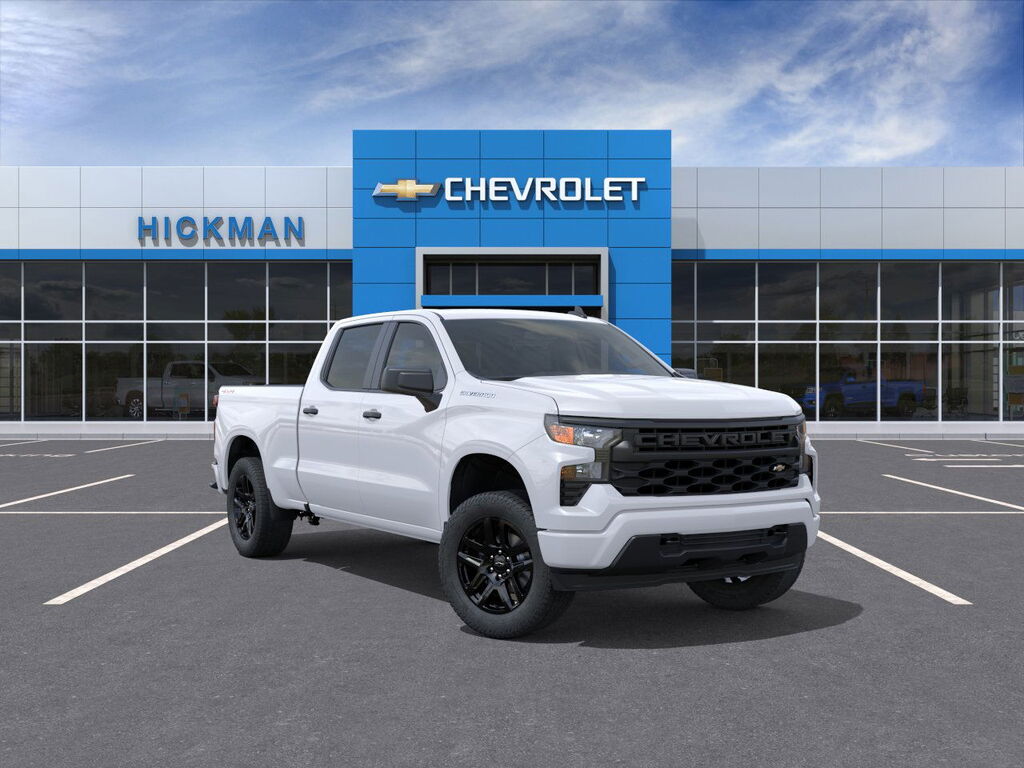 2025 Chevrolet Silverado Custom