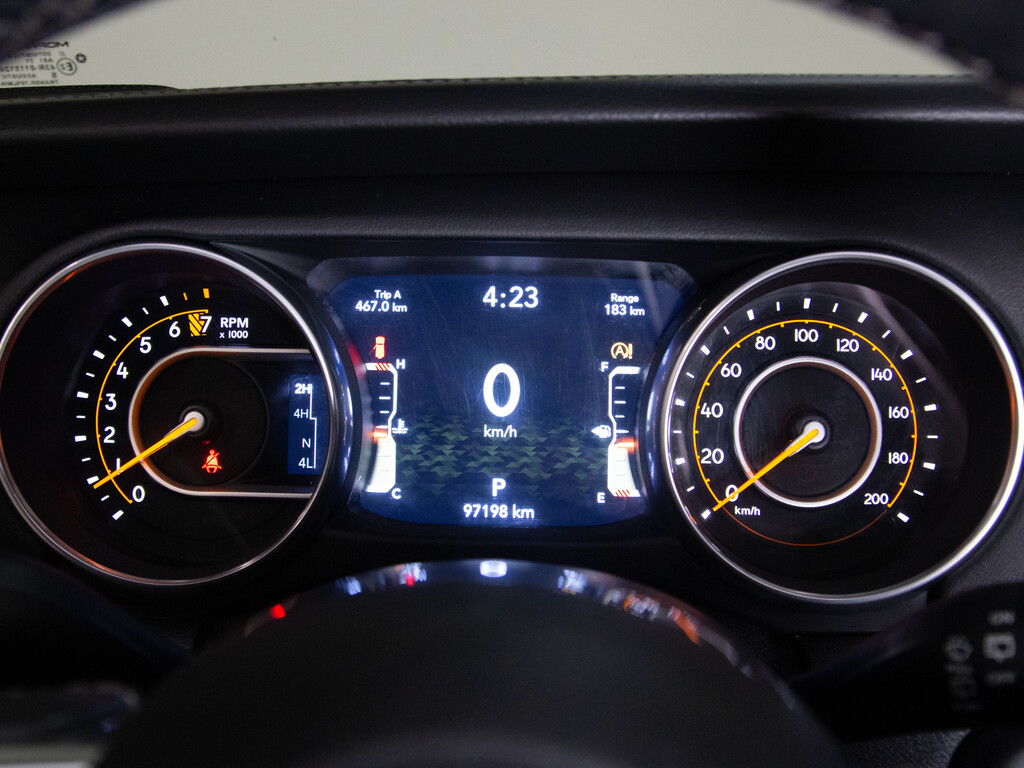 2018 Jeep Wrangler Unlimited Sahara, Toronto, Cash