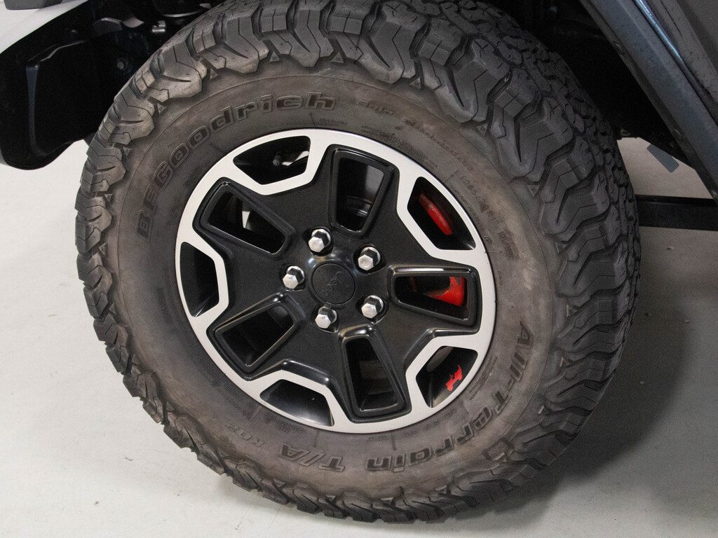 2018 Jeep Wrangler Unlimited Sahara, Toronto, Cash
