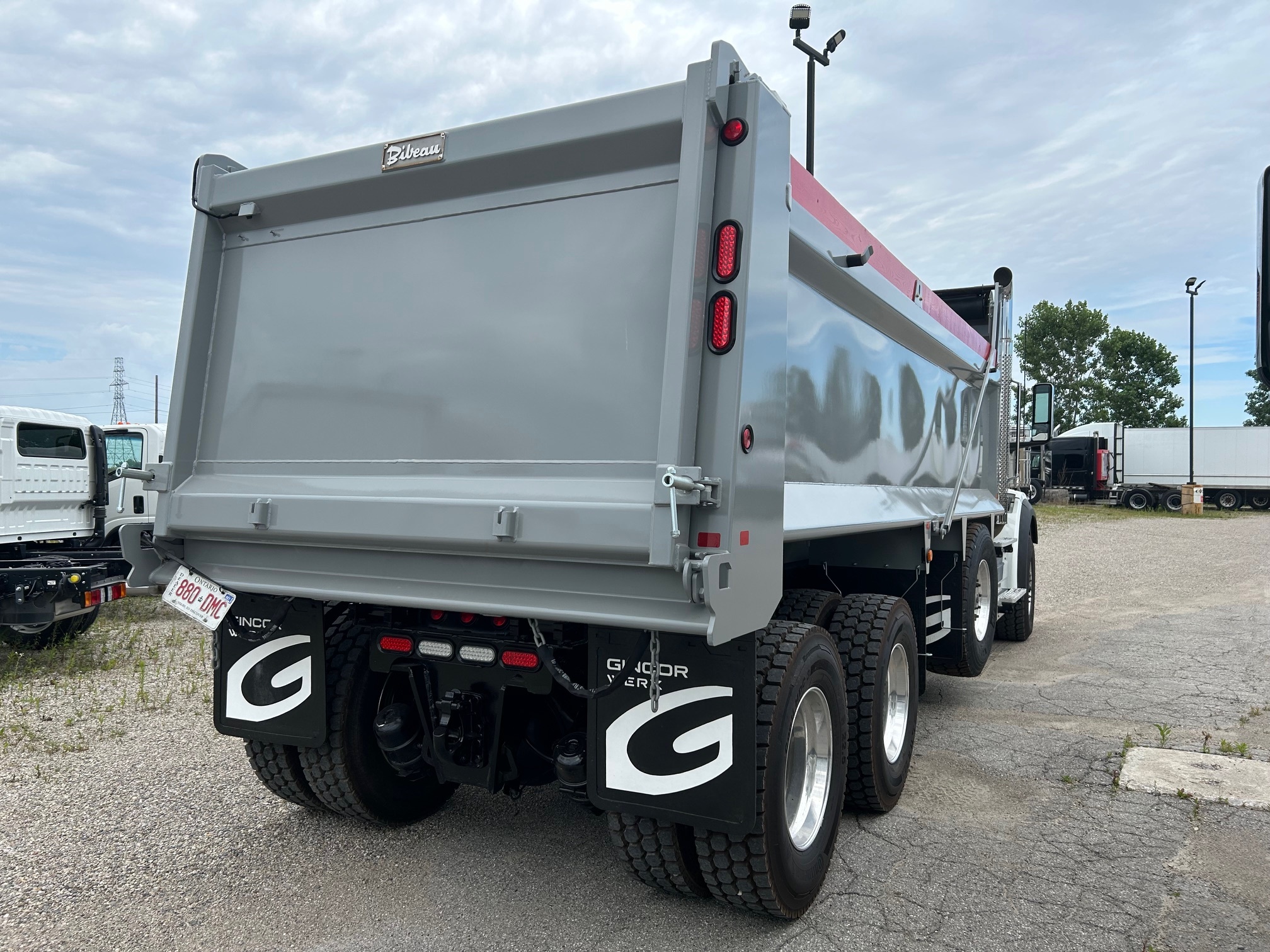 2026 International HX620