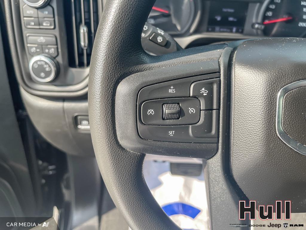 2023 GMC Sierra 1500 4WD Crew Cab 147  Pro v8, 多伦多, 全款车