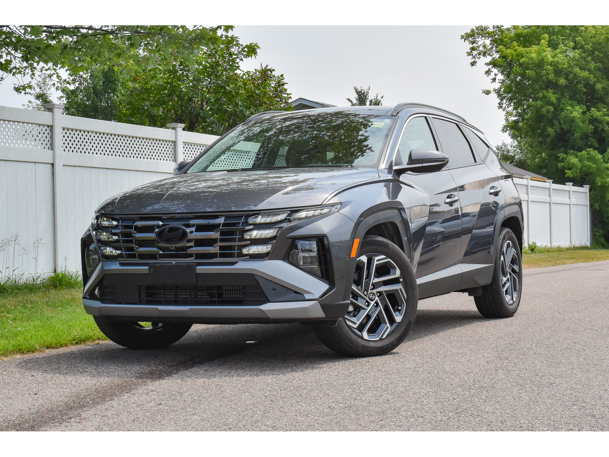 2025 Hyundai Tucson Hybrid