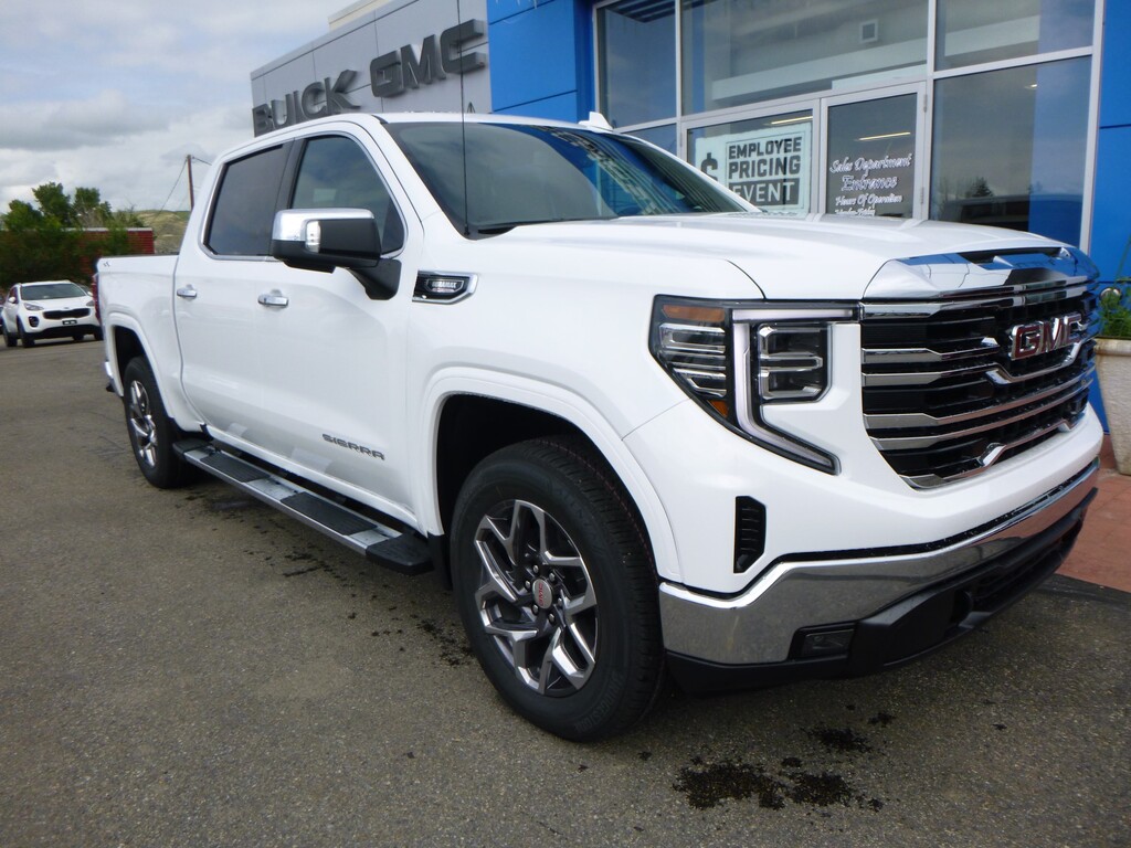 2025 GMC Sierra 1500 SLT
