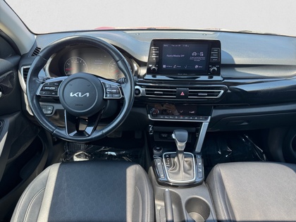 used 2023 Kia Seltos car, priced at $27,495