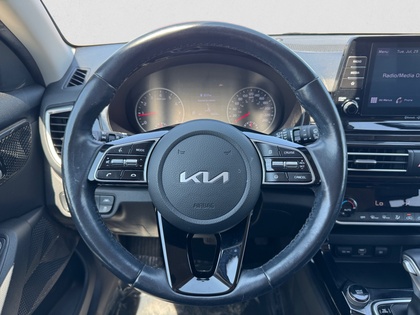 used 2023 Kia Seltos car, priced at $27,495