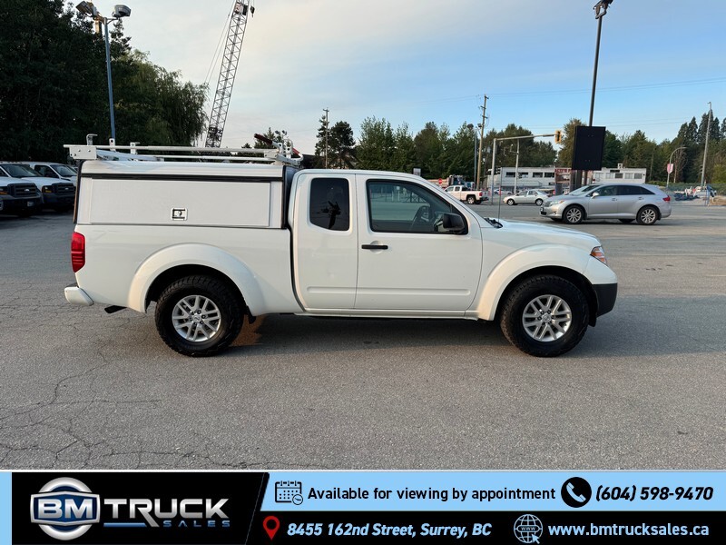 2017 Nissan Frontier S / Ext Cab / 6 Ft Box / 2wd / Canopy