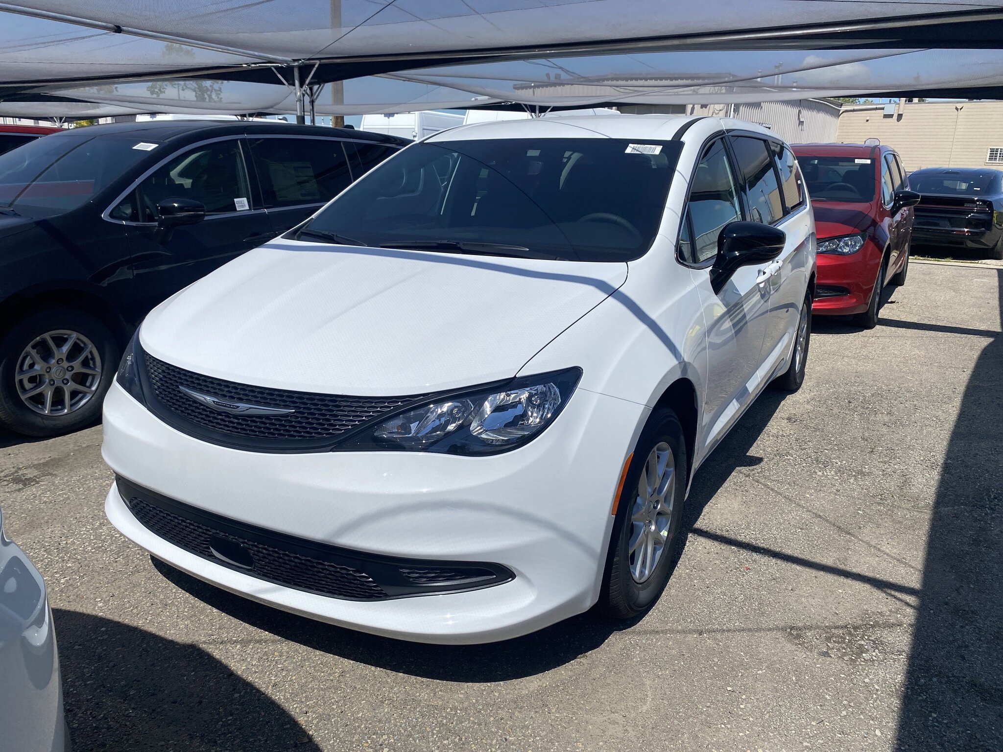 2025 Chrysler Grand Caravan