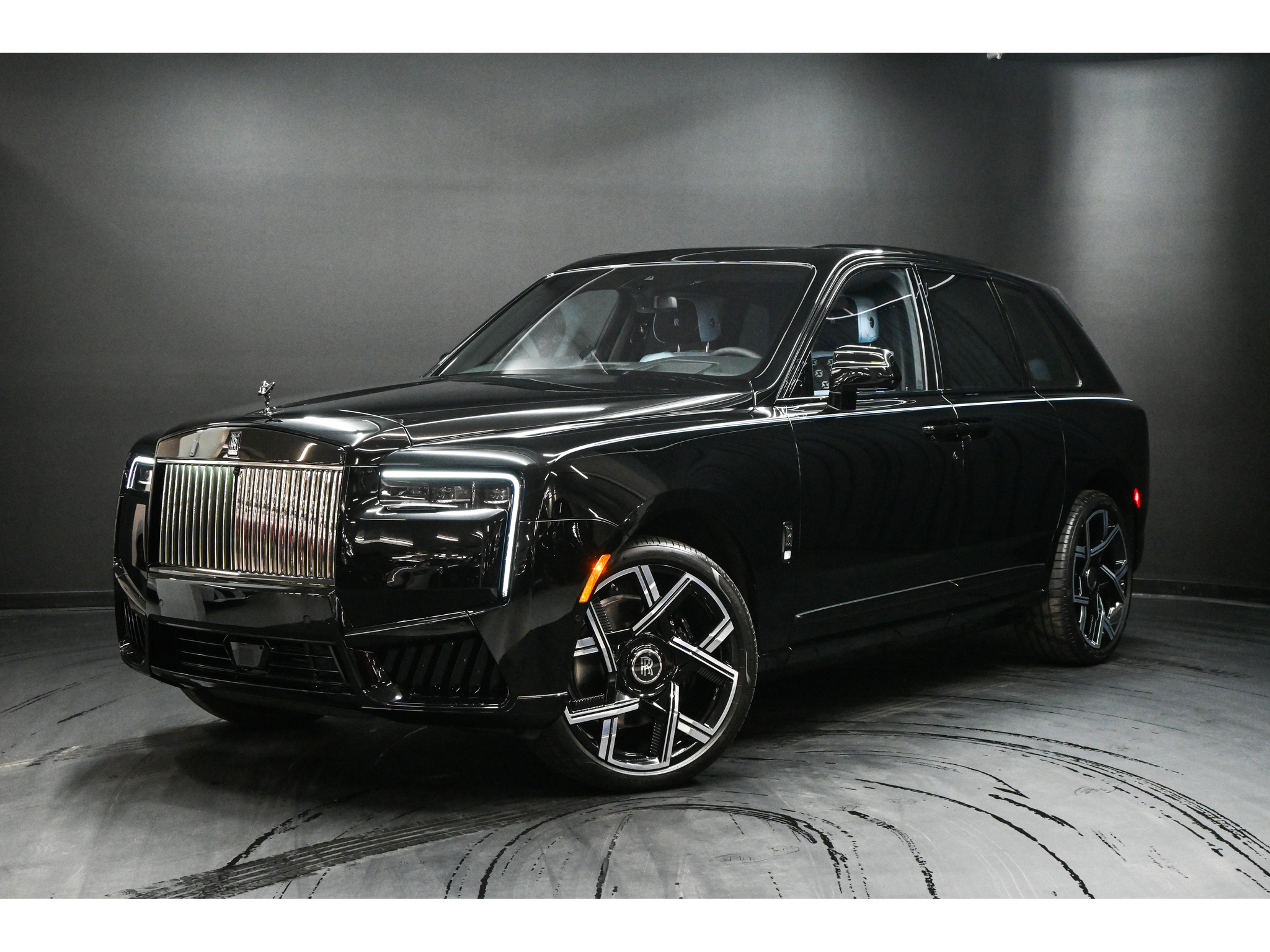 2025 Rolls-Royce Black Badge Cullinan
