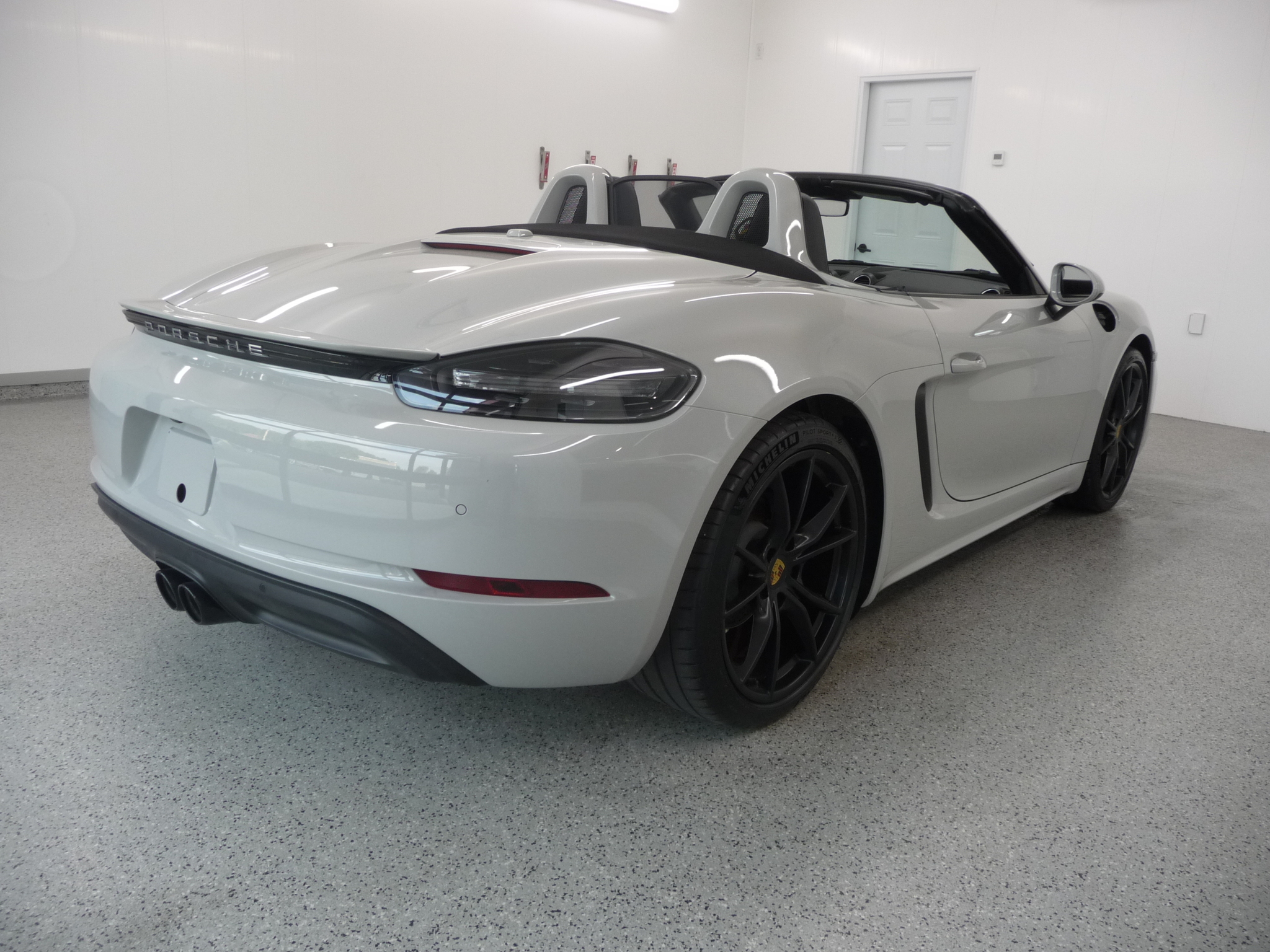 2021 Porsche 718 Boxster