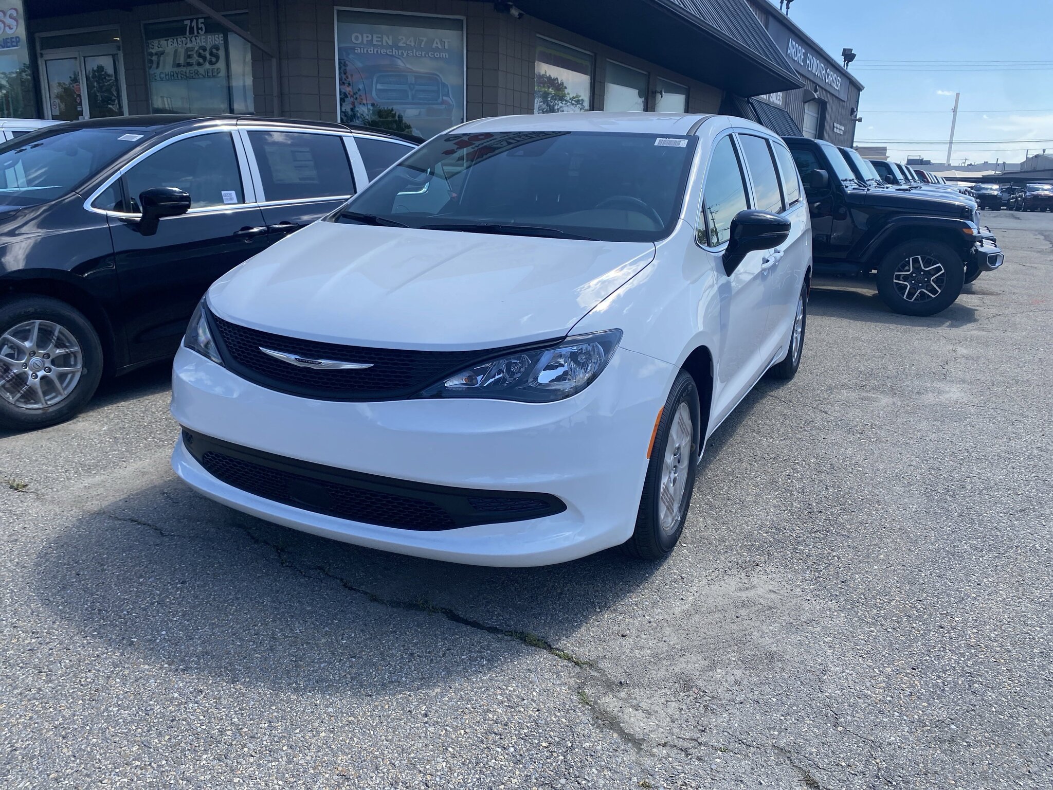 2025 Chrysler Grand Caravan