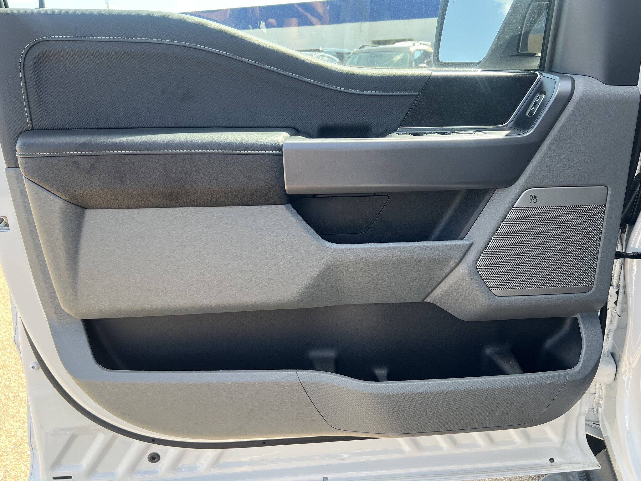 2025 Ford F-150 Lightning