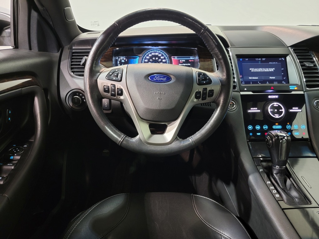 Ford Taurus 2019