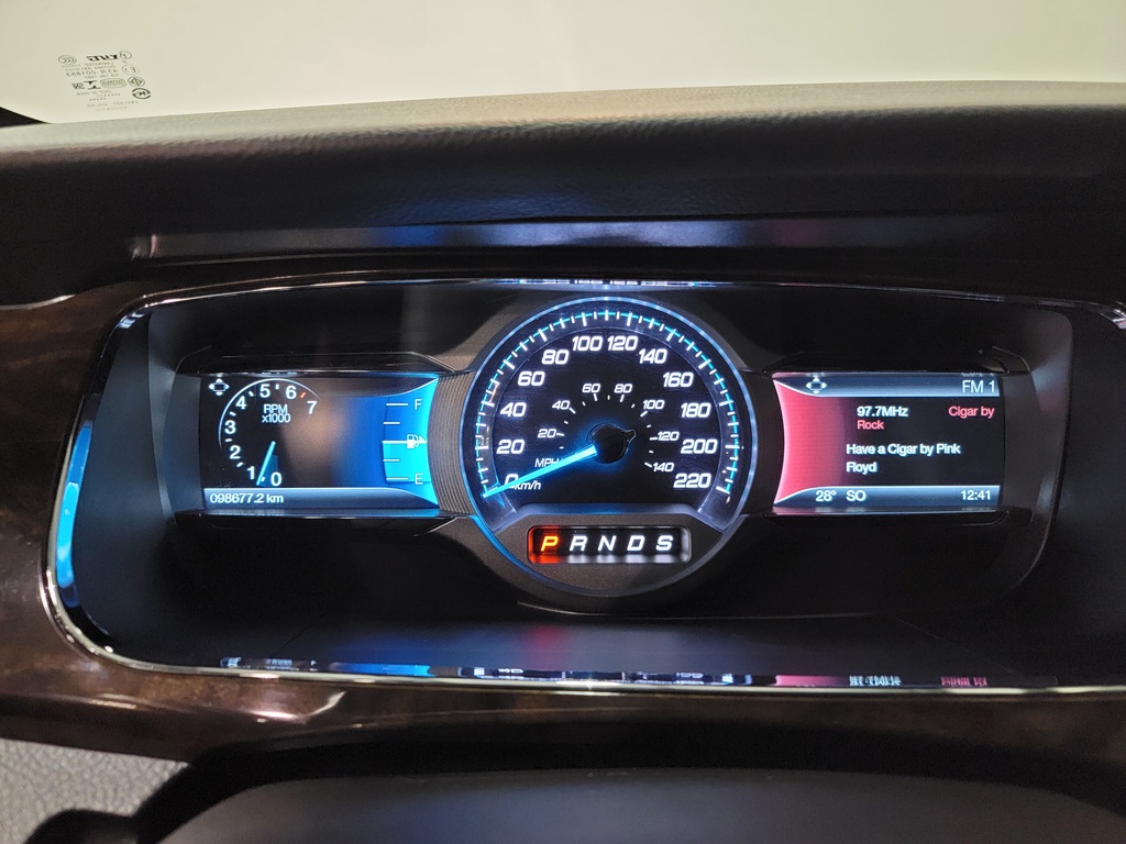 Ford Taurus 2019