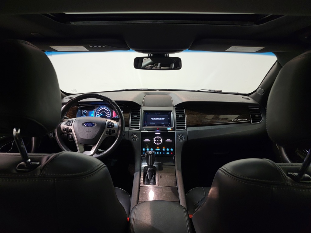 Ford Taurus 2019