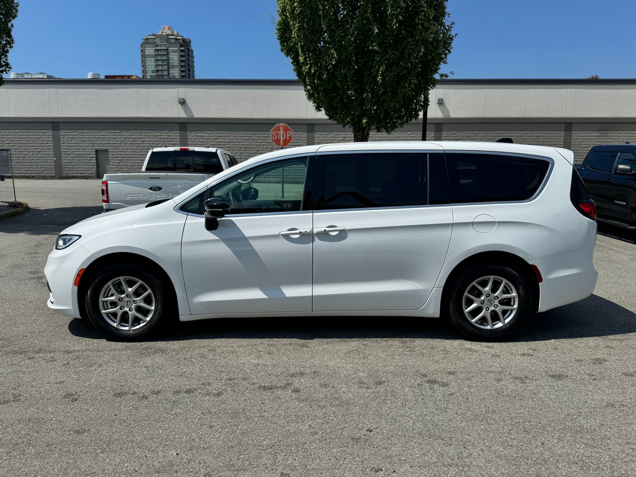 2024 Chrysler Pacifica