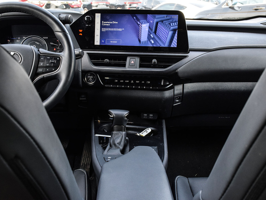 2024 Lexus UX 250h UX 250h, Toronto, Cash