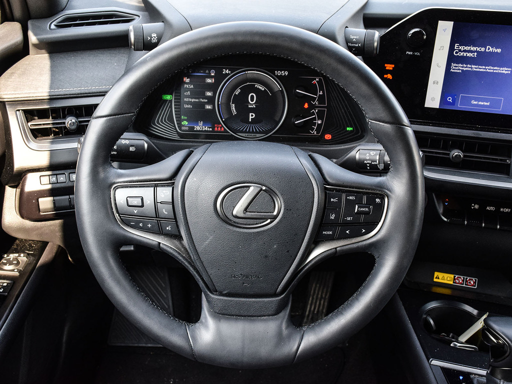 2024 Lexus UX 250h UX 250h, Toronto, Cash