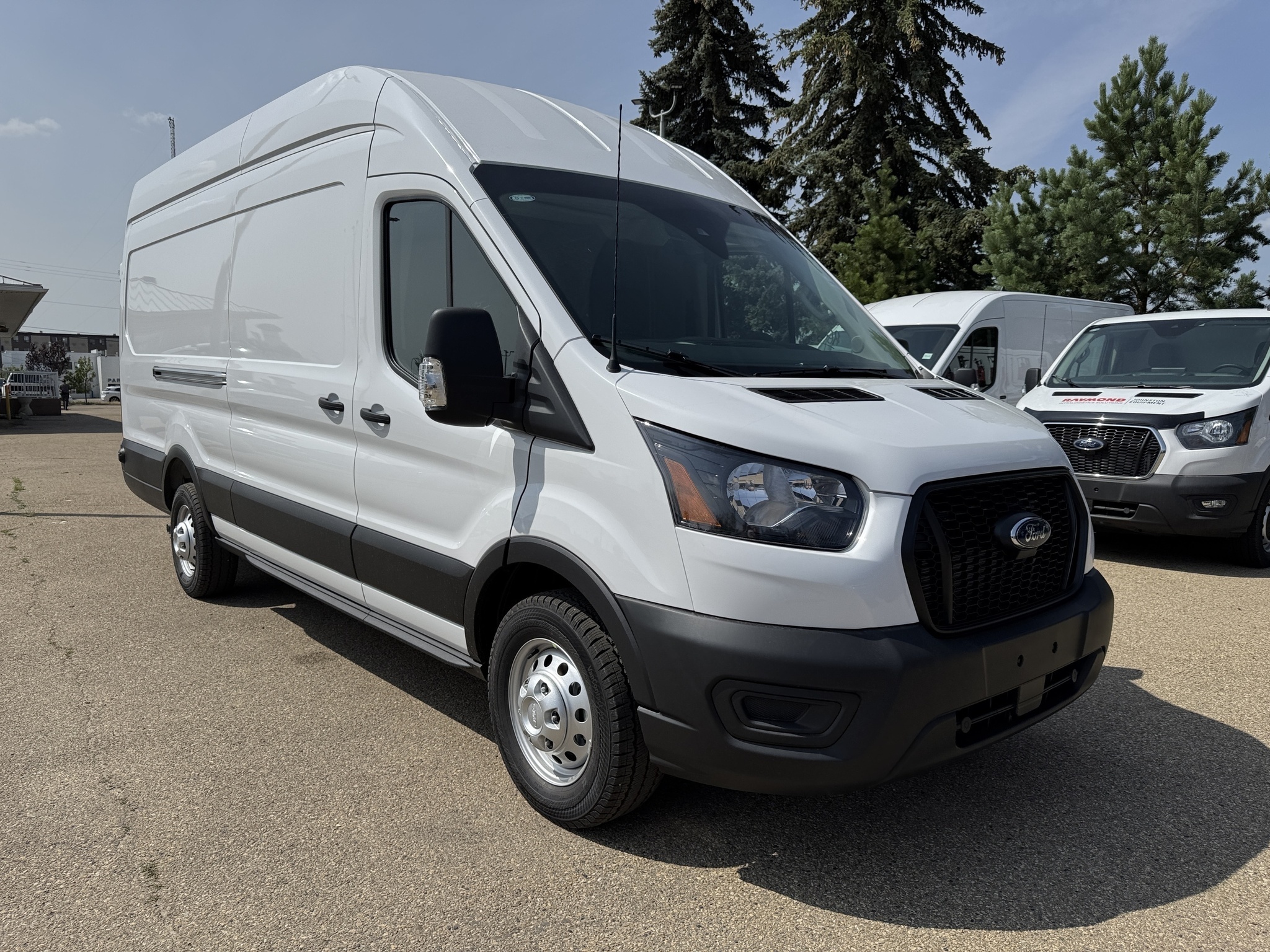 2025 Ford Transit Cargo Van