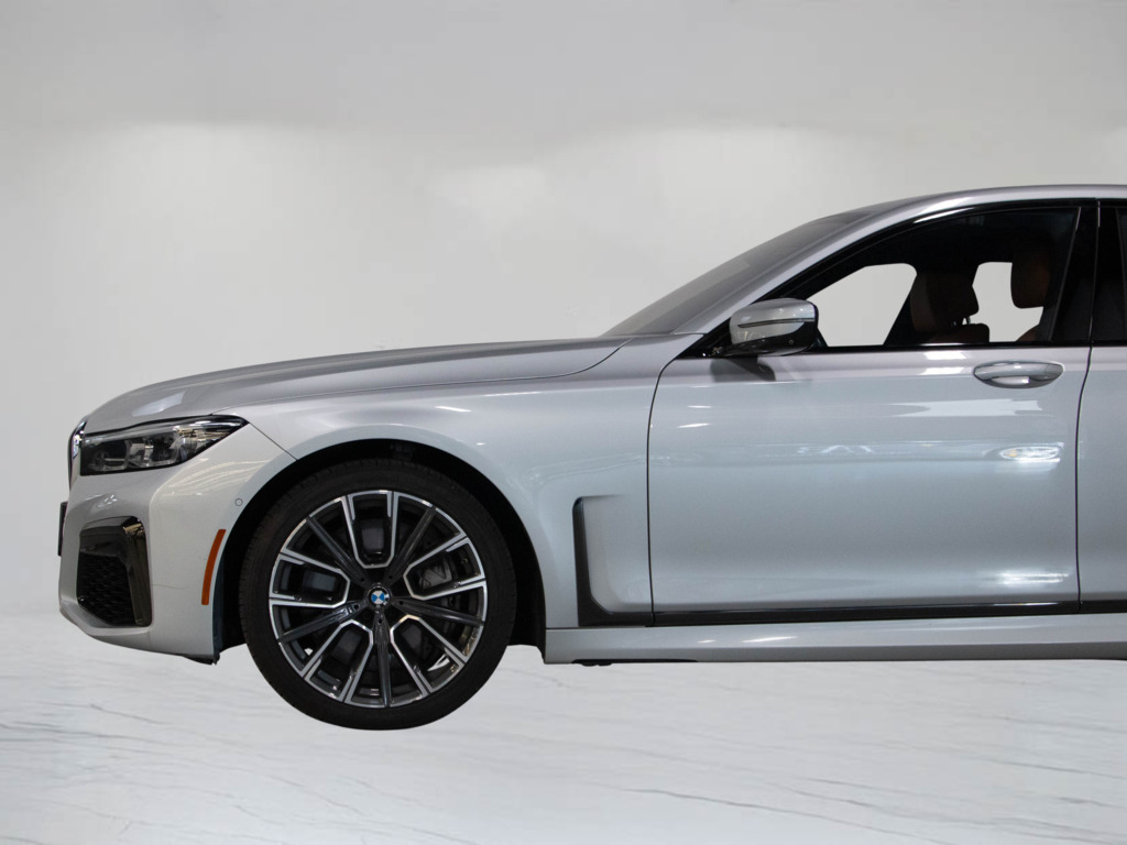 2020 BMW 750i xDrive, 多伦多, 全款车