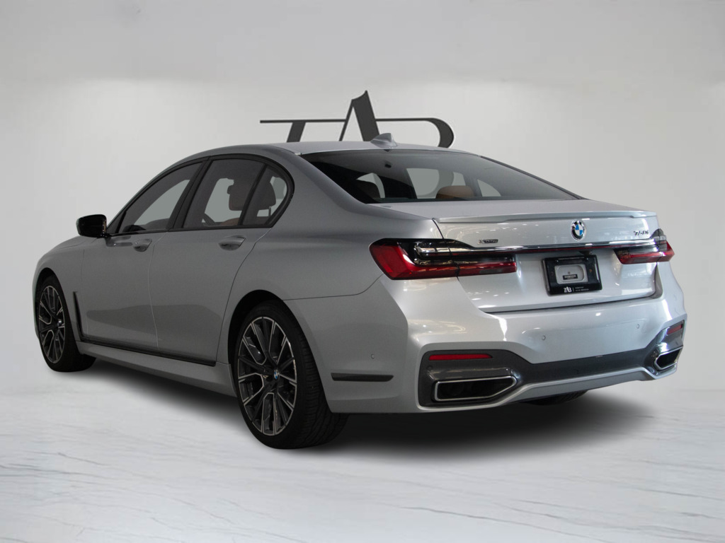 2020 BMW 750i xDrive, 多伦多, 全款车