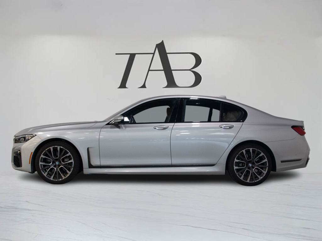 2020 BMW 750i xDrive, 多伦多, 全款车