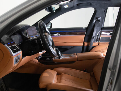 used 2020 BMW 7-Series car, priced at $47,900