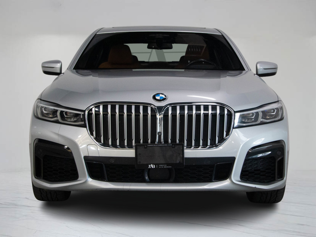 2020 BMW 750i xDrive, 多伦多, 全款车