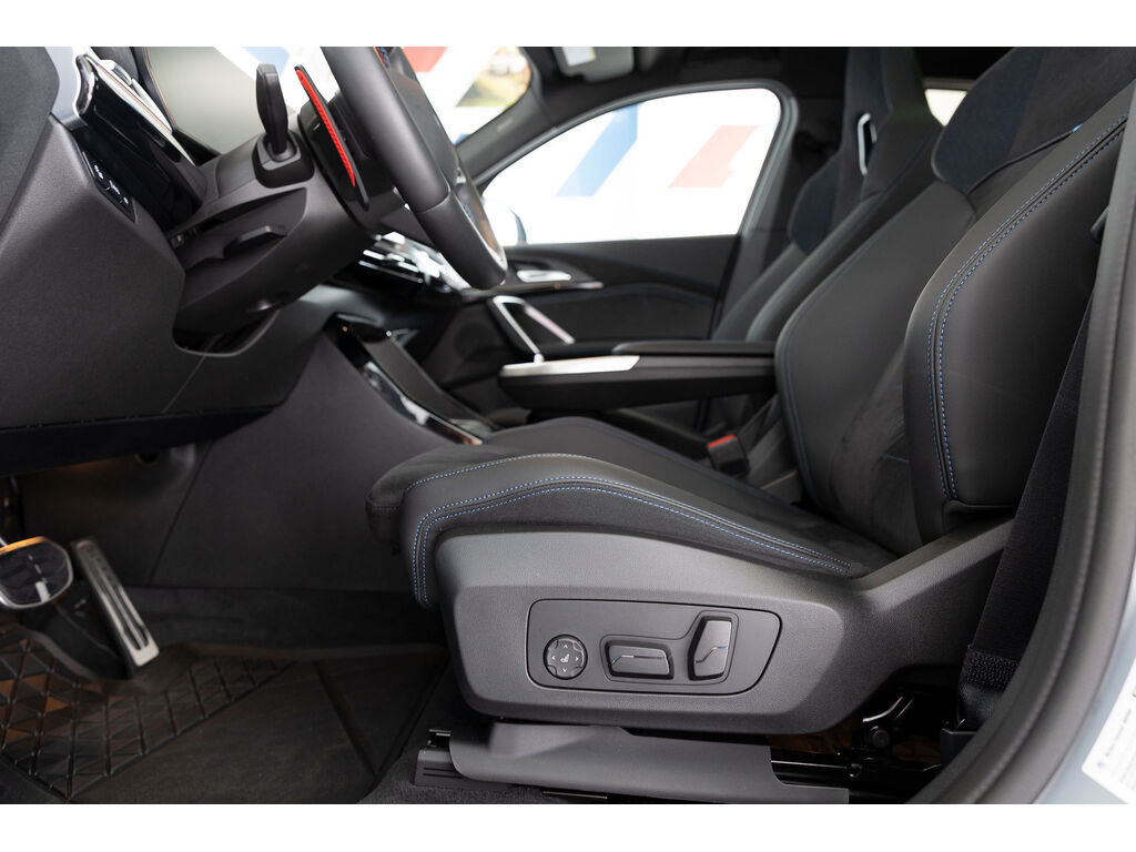 2024 BMW X2 M35i, Vancouver, Cash