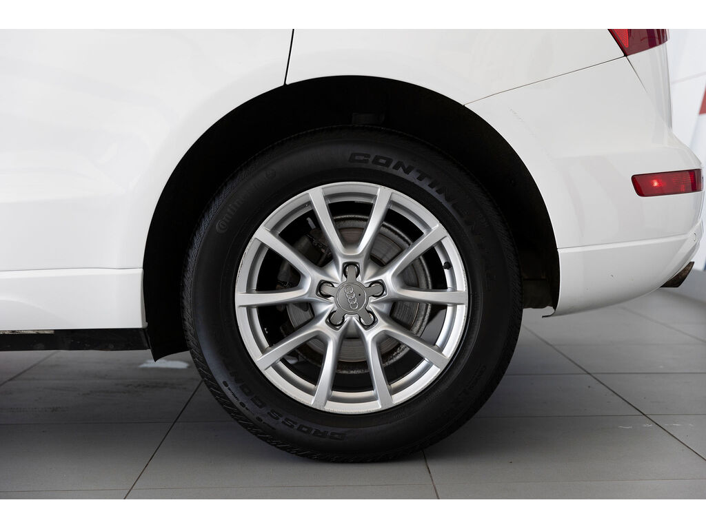 2011 Audi Q5 2.0T Premium Plus, Vancouver, Cash