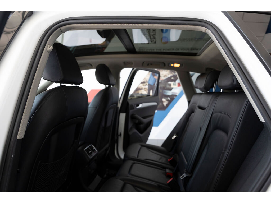 2011 Audi Q5 2.0T Premium Plus, Vancouver, Cash