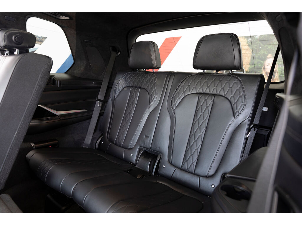 2019 BMW X7 xDrive40i, Vancouver, Cash