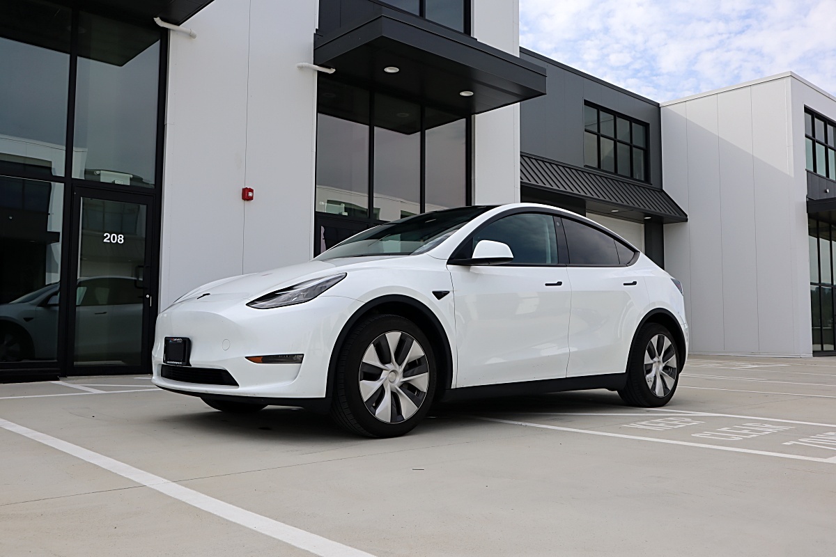 2023 Tesla Model Y Long Range AWD