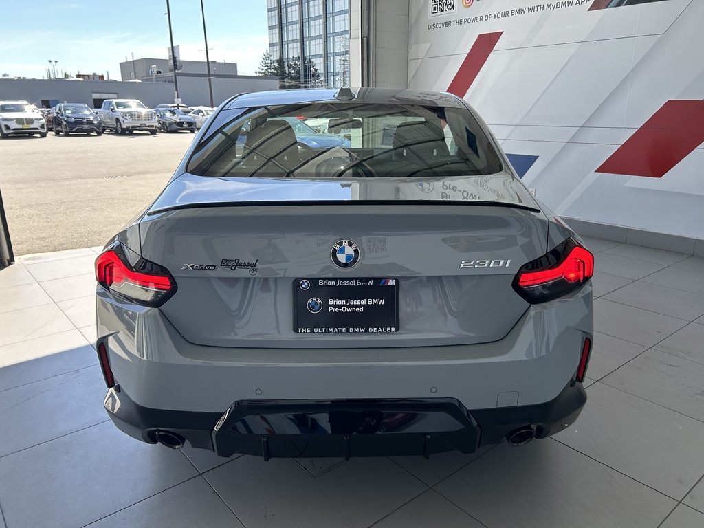 2024 BMW 230i xDrive, 温哥华, 全款车