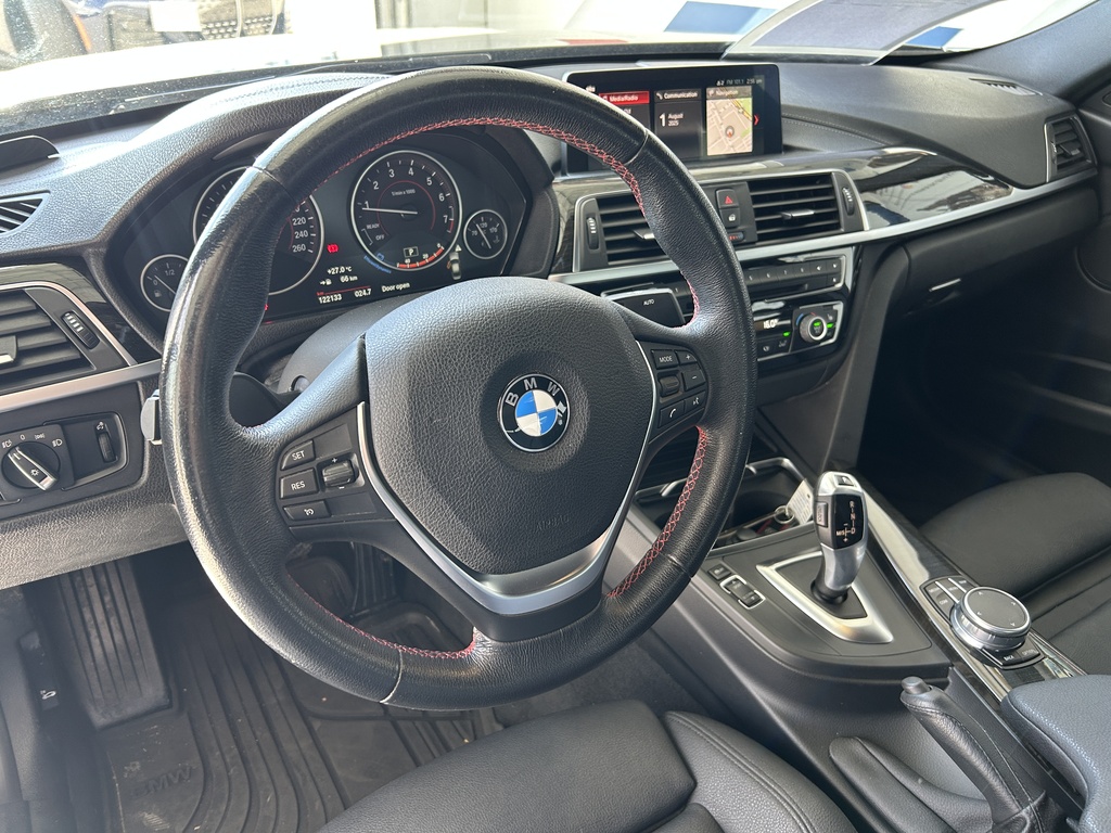 2018 BMW 330i xDrive, 温哥华, 全款车