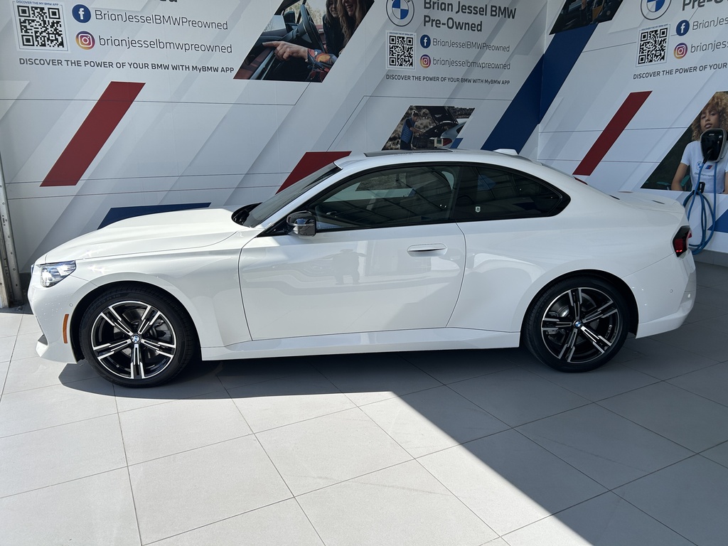 2025 BMW 230i xDrive, 温哥华, 全款车