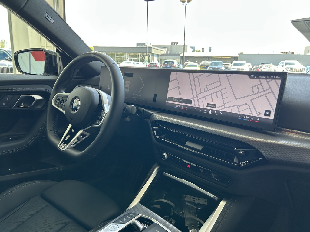 2025 BMW 230i xDrive, 温哥华, 全款车
