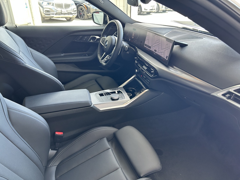 2025 BMW 230i xDrive, 温哥华, 全款车