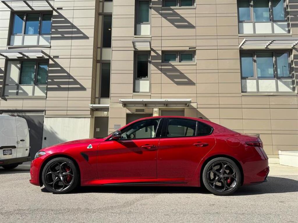 2023 Alfa Romeo Giulia Quadrifoglio RWD, Vancouver, Cash