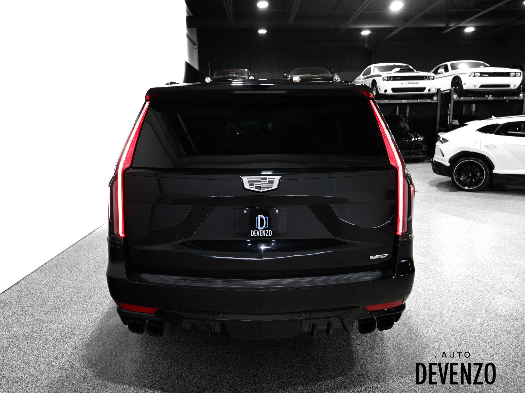 2023 Cadillac Escalade ESV