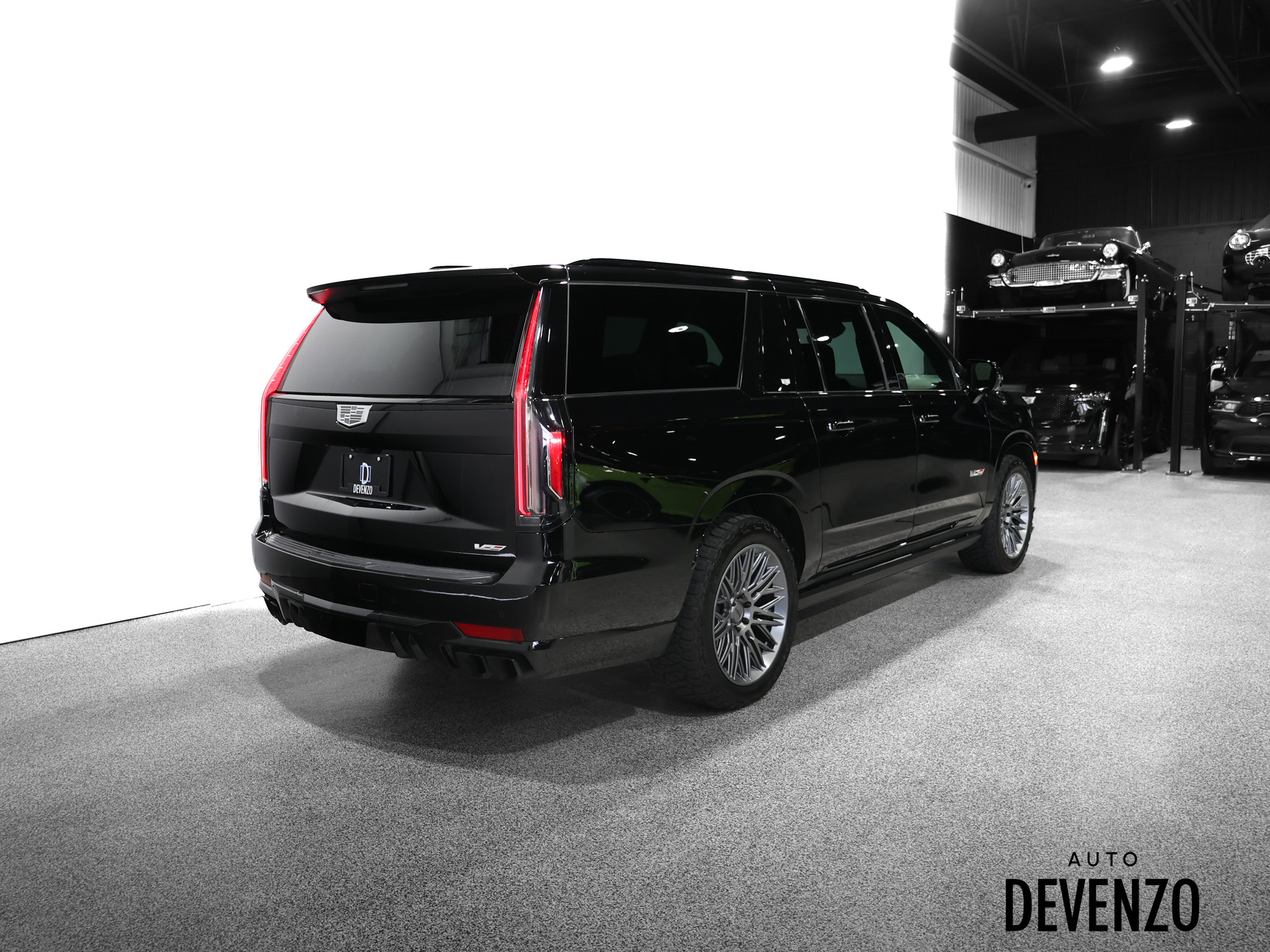 2023 Cadillac Escalade ESV