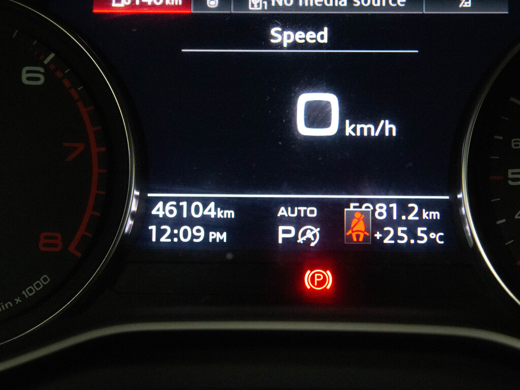 2022 Audi Q5 45 Komfort, Toronto, Cash