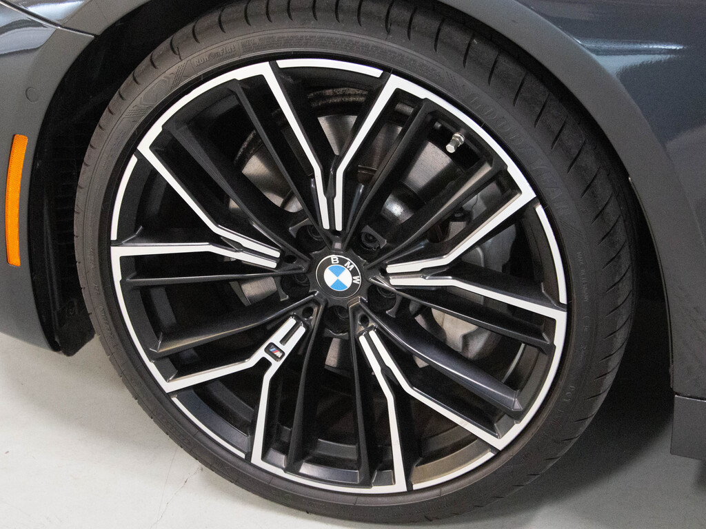 2023 BMW 530i xDrive, 多伦多, 全款车