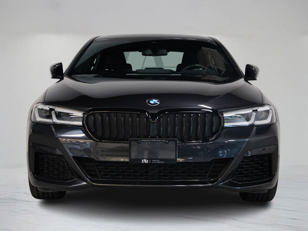 2023 BMW 530i xDrive, 多伦多, 全款车