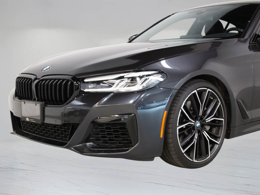 2023 BMW 530i xDrive, 多伦多, 全款车