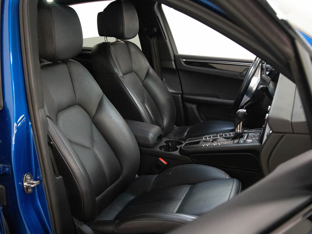 2021 Porsche Macan S, Toronto, Cash