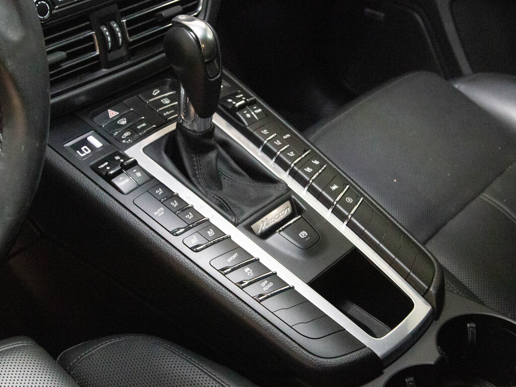 2021 Porsche Macan S, Toronto, Cash