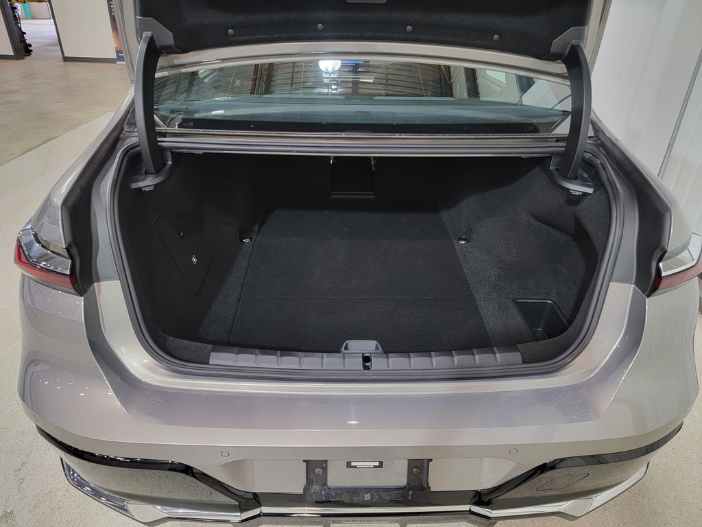 BMW i7 2023