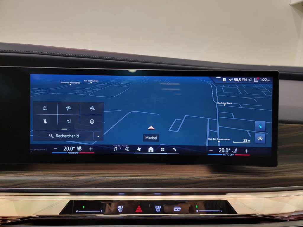BMW i7 2023