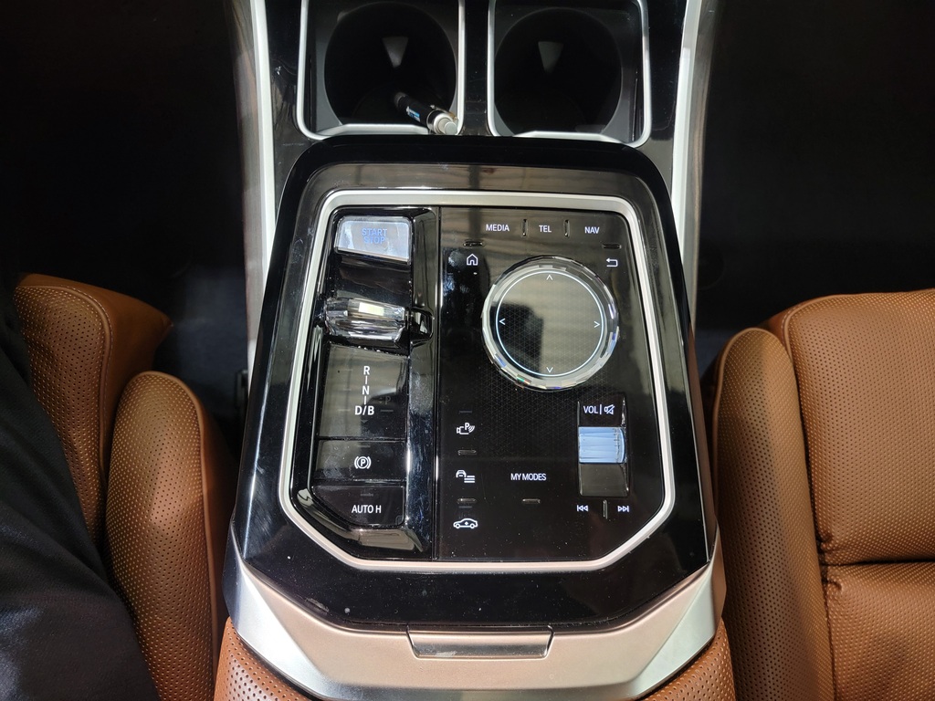 BMW i7 2023